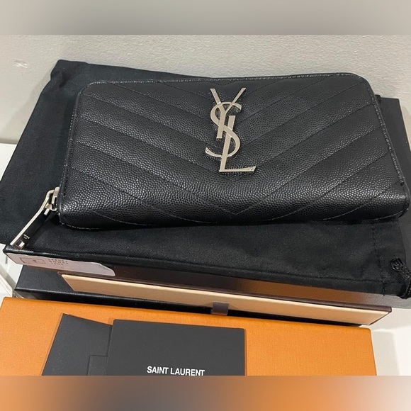 🖤YSL Monogram Zipped Around Wallet in SHW🖤 - Picture 4 of 15